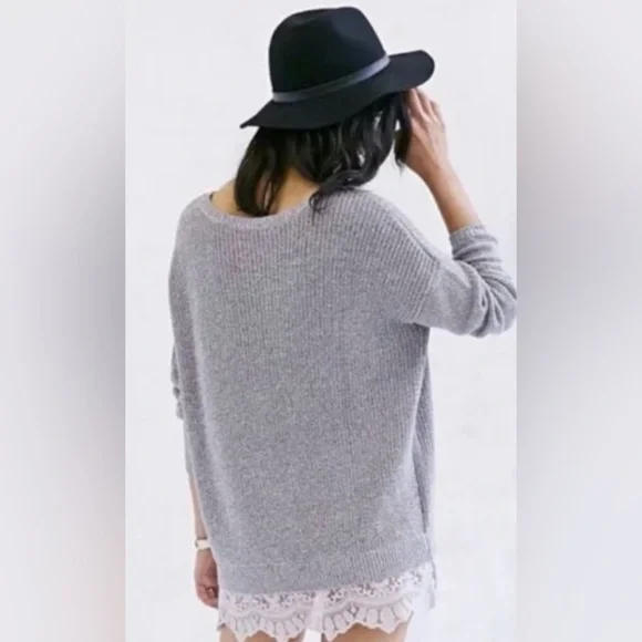 Urban Outfitters Pins & Needles Oversized Lace Trim Sweater Gray Knit Cozy Sz M - Picture 2 of 12